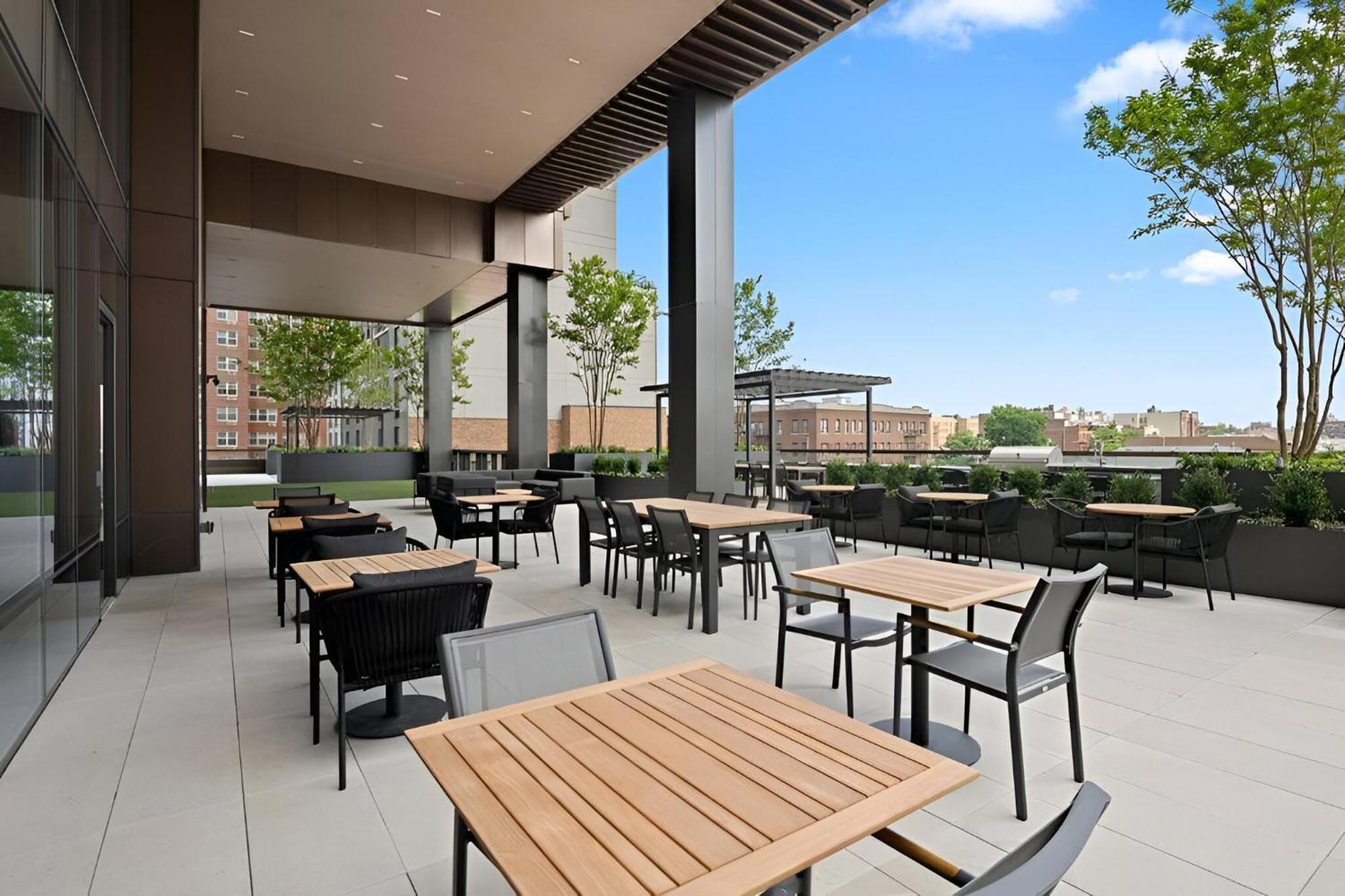 Pangsapuri Elite Brooklyn Living With Premiere Amenities *