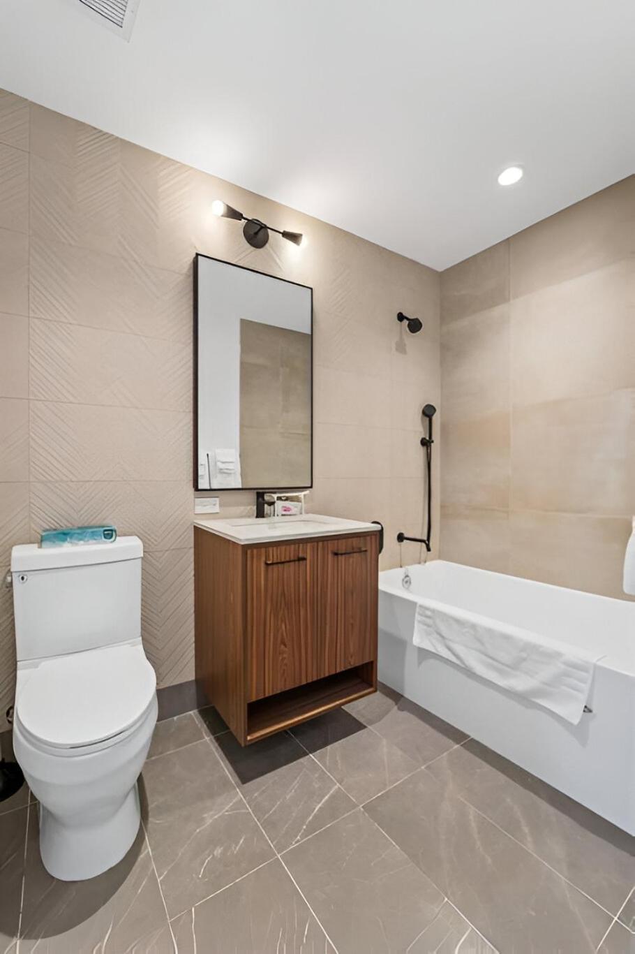 Pangsapuri Elite Brooklyn Living With Premiere Amenities